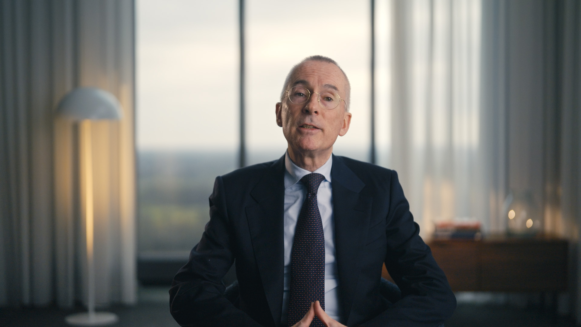 16_ASML_AR25_Interview